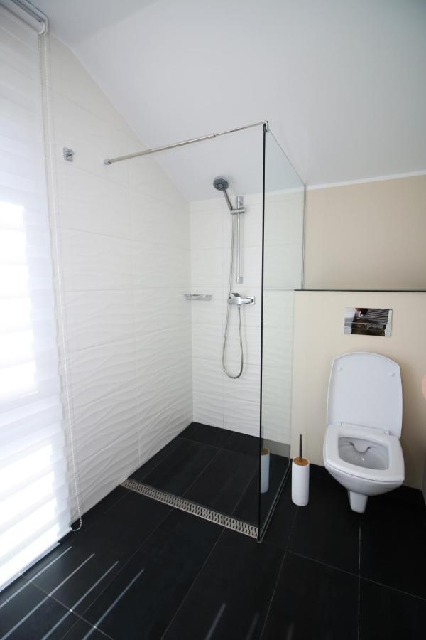 The Butterfly Hotel Sangeorgiu de Mures Exterior photo